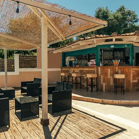 Kalypso Studio Resorts 2*